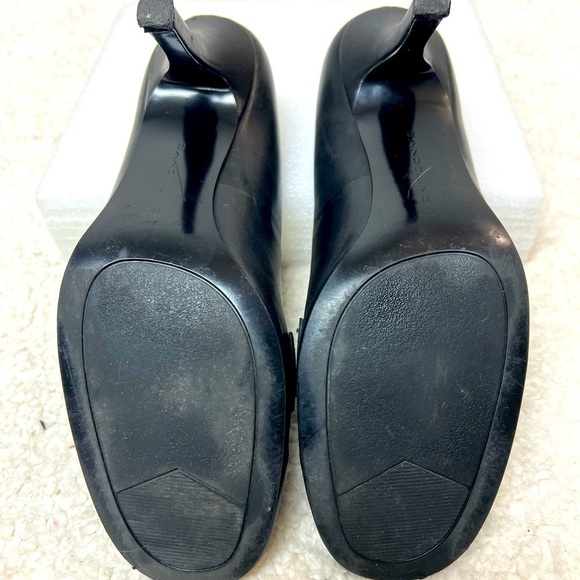 Bandolino Brand Loafer Style 3" Heels Size 8M - Picture 7 of 8